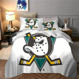 Laden Sie das Bild in den Galerie-Viewer, Anaheim Ducks Bedding Set Pattren Quilt Duvet Cover Without Filler
