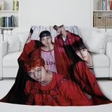 Laden Sie das Bild in den Galerie-Viewer, Stray Kids Blanket Flannel Fleece Pattern Throw Room Decoration